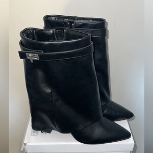 Black Leather Women's Boots